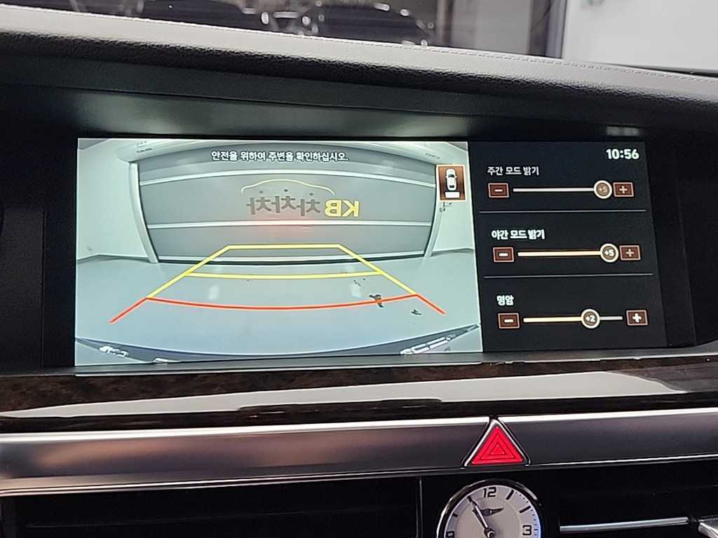 Genesis G90 2019 Negro - Importación desde Corea - HF Imports Iquique - Foto 17