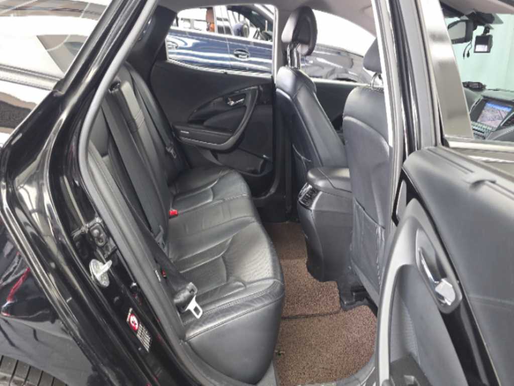 HYUNDAI Grandeur 2015 Negro - Importación desde Corea - HF Imports Iquique - Foto 14