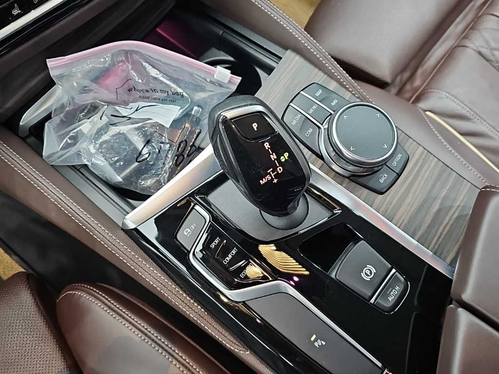 BMW 5 Series - Vista 10