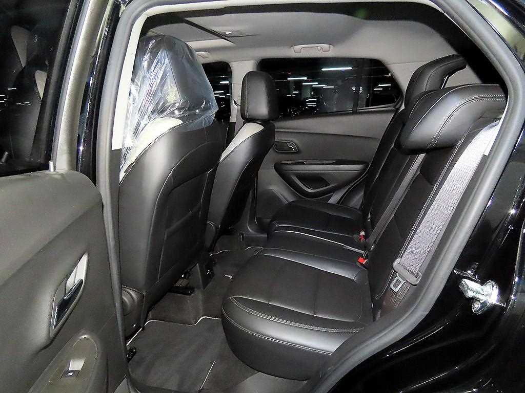 Chevrolet Trax - Vista 9