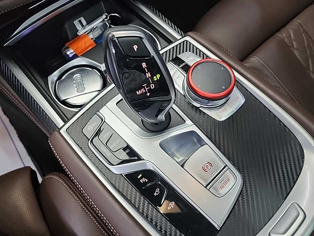 BMW 7 Series - Vista 10