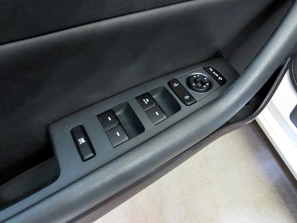 HYUNDAI Sonata 2014 Blanco - Importación desde Corea - HF Imports Iquique - Foto 15