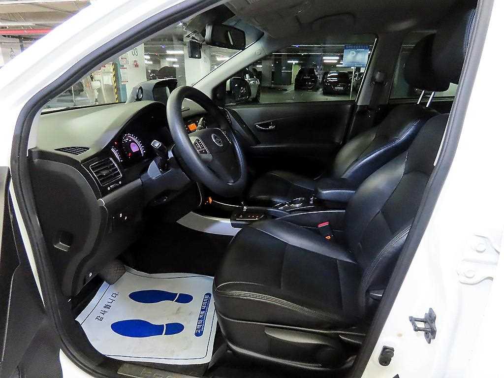 Ssangyong Korando - Vista 8