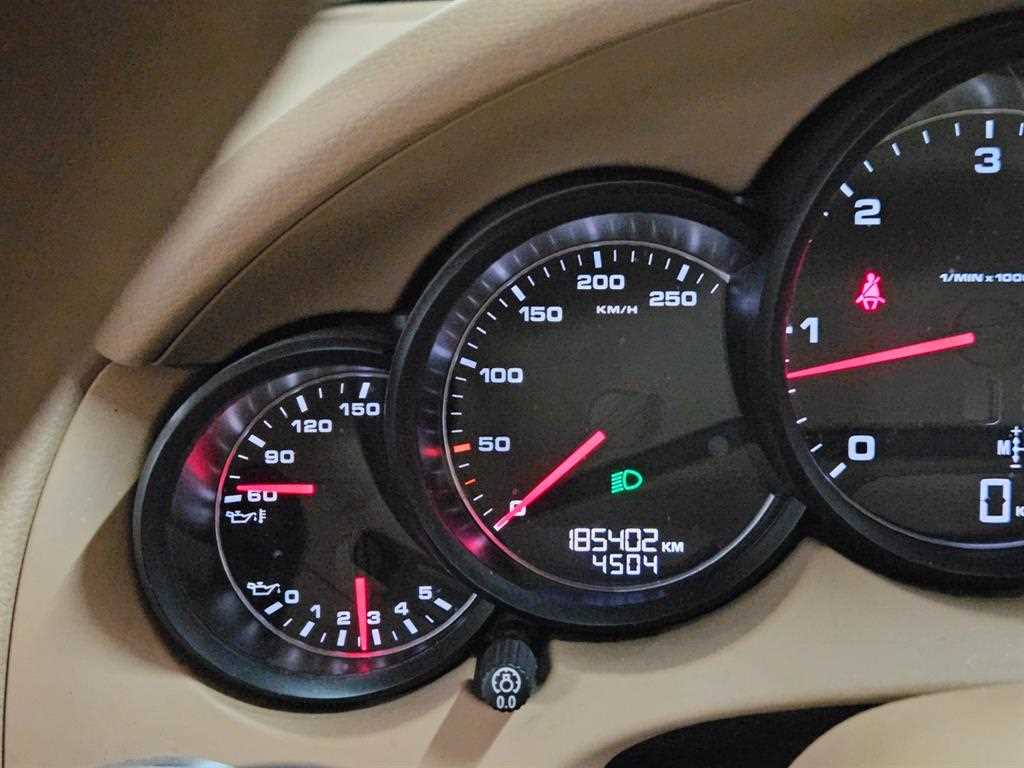 Porsche Cayenne 2012 Blanco - Importación desde Corea - HF Imports Iquique - Foto 13