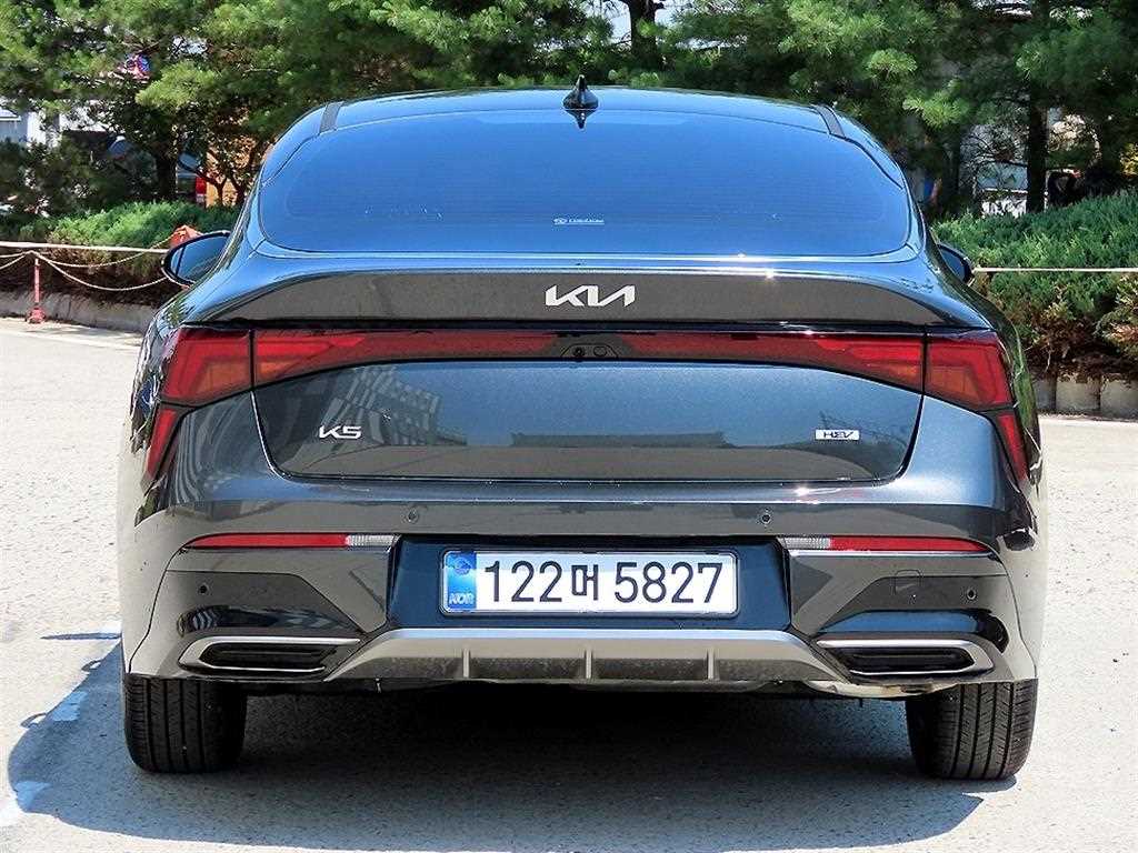 KIA K5 - Vista 6