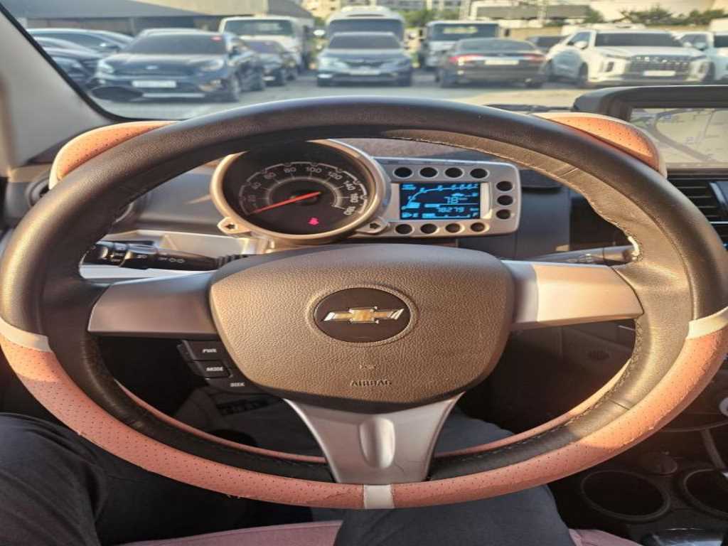 Chevrolet Spark - Vista 8
