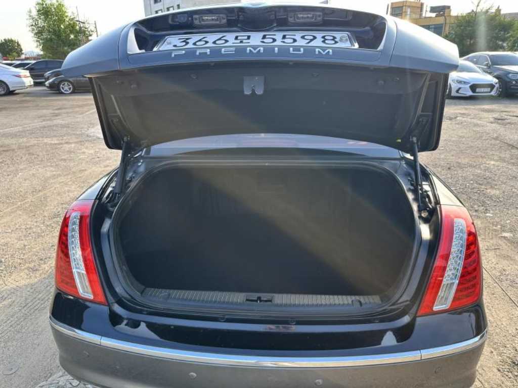 KIA Opirus - Vista 7