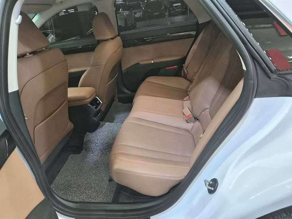 HYUNDAI Grandeur - Vista 9