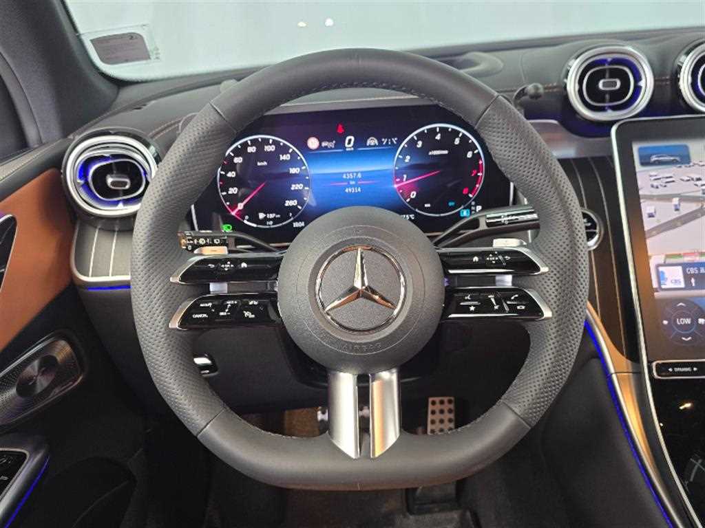 Mercedes Benz GLC Class 2023 Blanco - Importación desde Corea - HF Imports Iquique - Foto 16