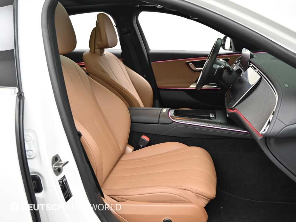 Mercedes Benz E class - Vista 12