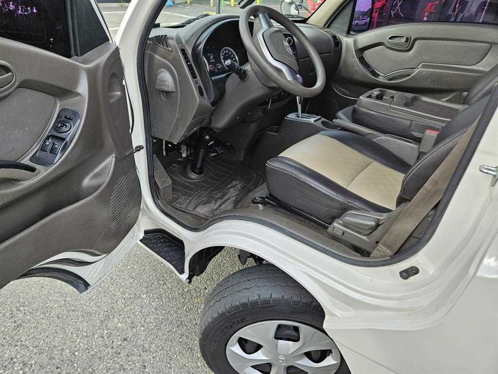 Small Truck Cargo (small) 2017 Blanco - Importación desde Corea - HF Imports Iquique - Foto 16