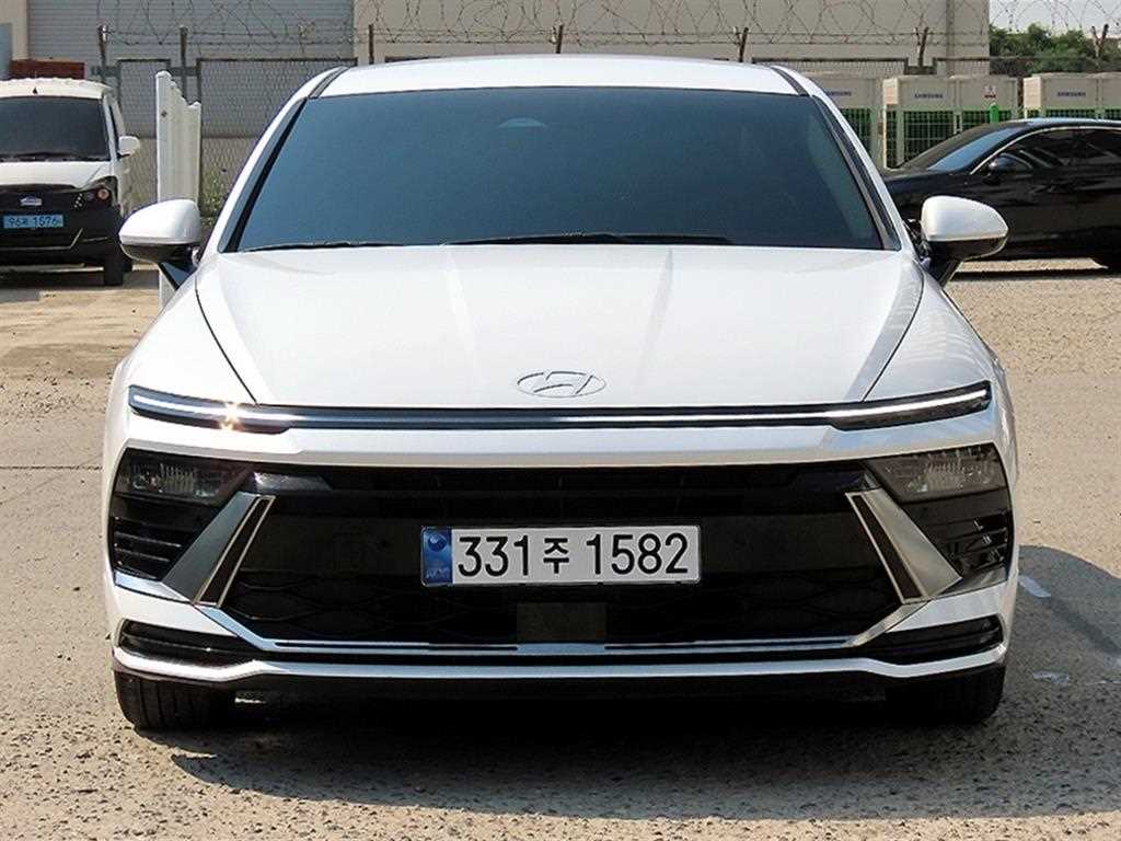 HYUNDAI Sonata 2024 Blanco - Importación desde Corea - HF Imports Iquique - Foto 1