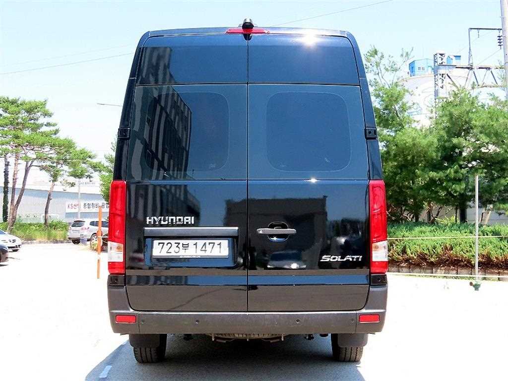 HYUNDAI Solati - Vista 6