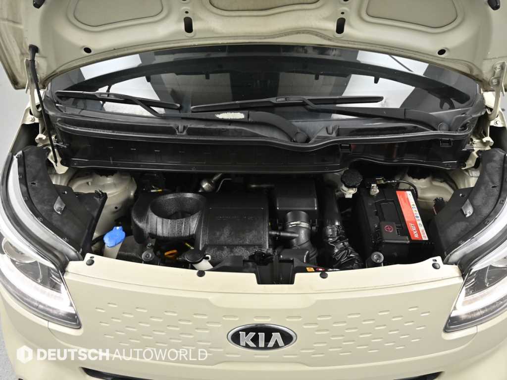 KIA Ray - Vista 8