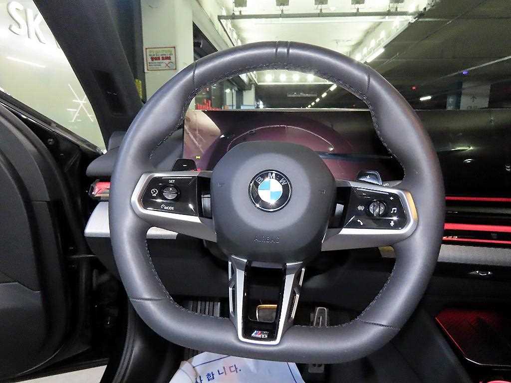 BMW 5 Series - Vista 10