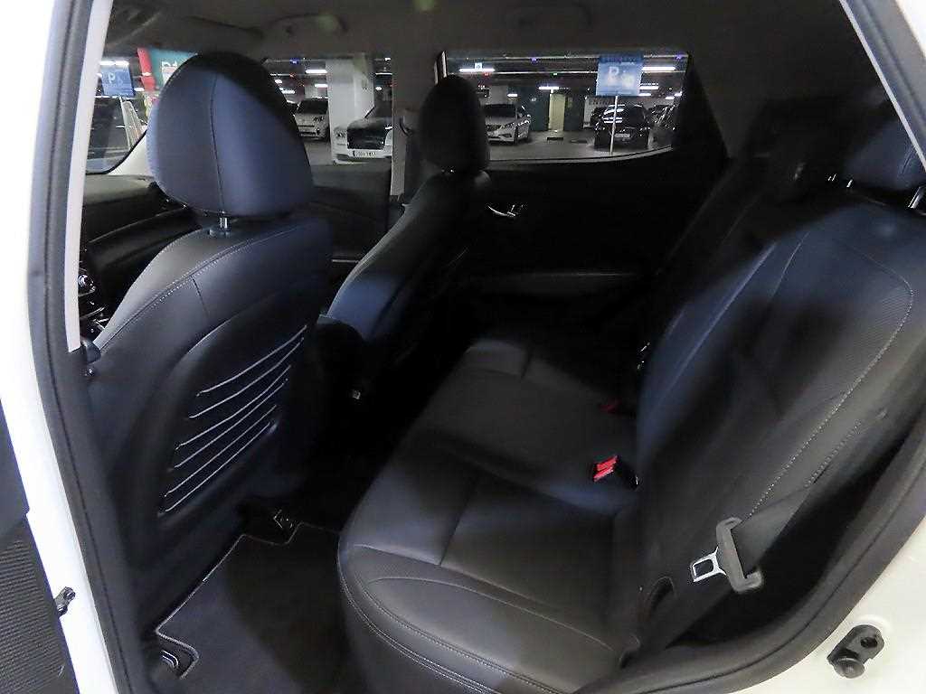 Ssangyong Tivoli - Vista 9