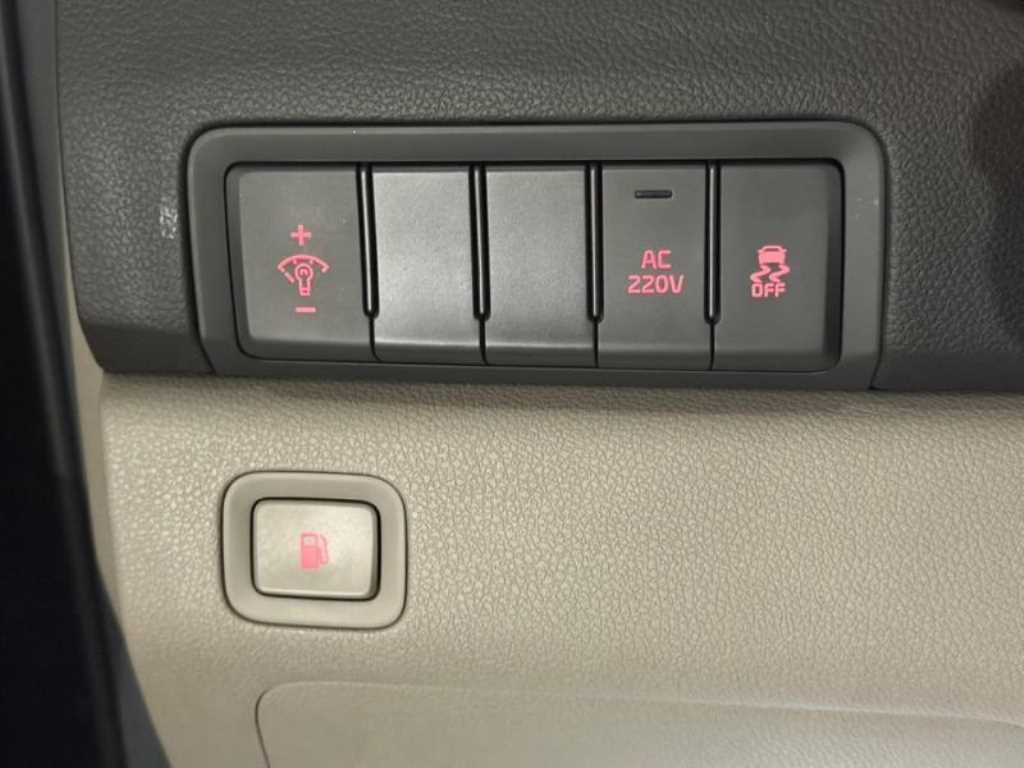 KIA Carnival 2015 - Importación desde Corea - HF Imports Iquique - Foto 16
