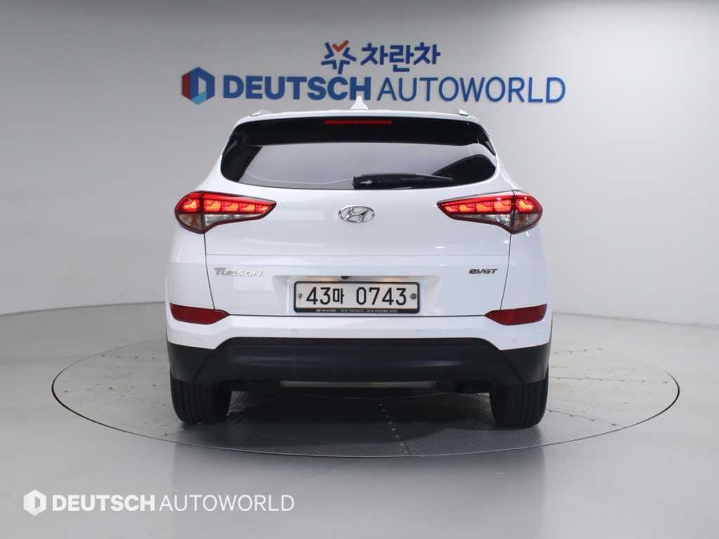 HYUNDAI Tucson - Vista 6