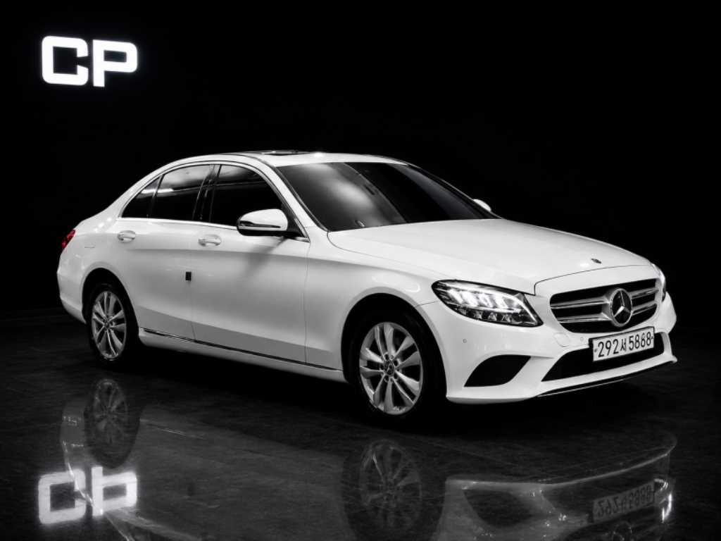 Mercedes Benz C Class 2020 - Importación desde Corea - HF Imports Iquique - Foto 1