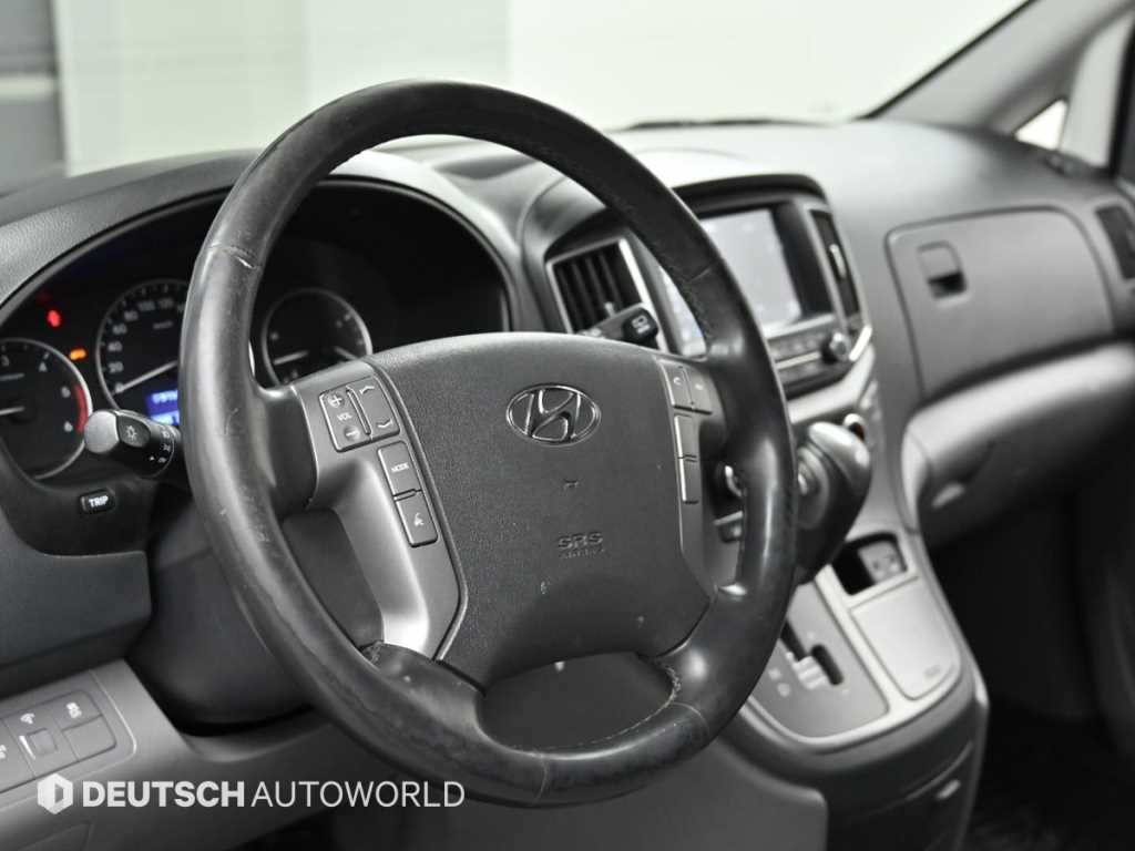 HYUNDAI Starex 2019 Gris - Importación desde Corea - HF Imports Iquique - Foto 15
