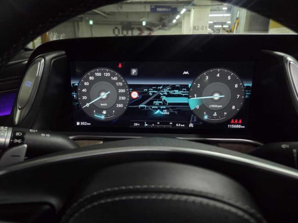 Genesis G90 - Vista 12