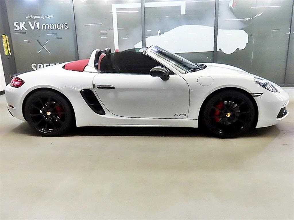 Porsche 718 - Vista 10