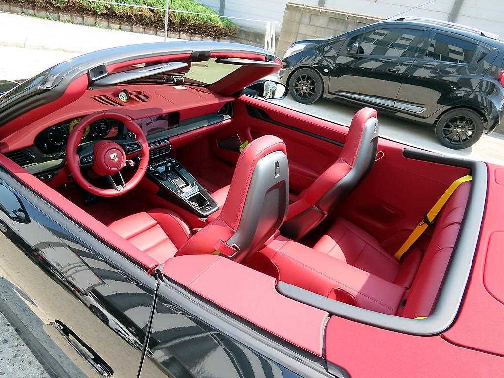Porsche 911 2025 Negro - Importación desde Corea - HF Imports Iquique - Foto 13