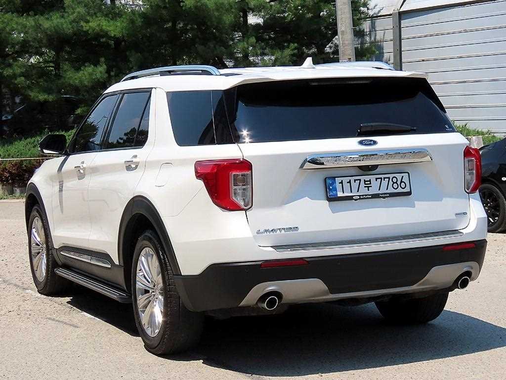 Ford Explorer - Vista 3