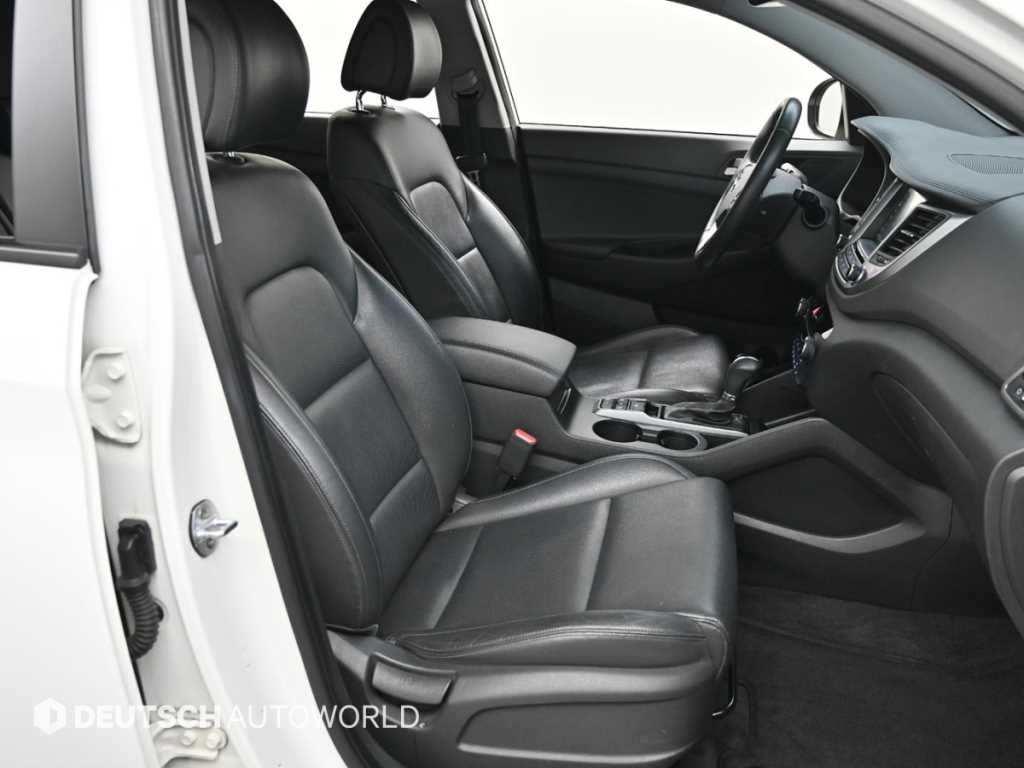 HYUNDAI Tucson - Vista 12