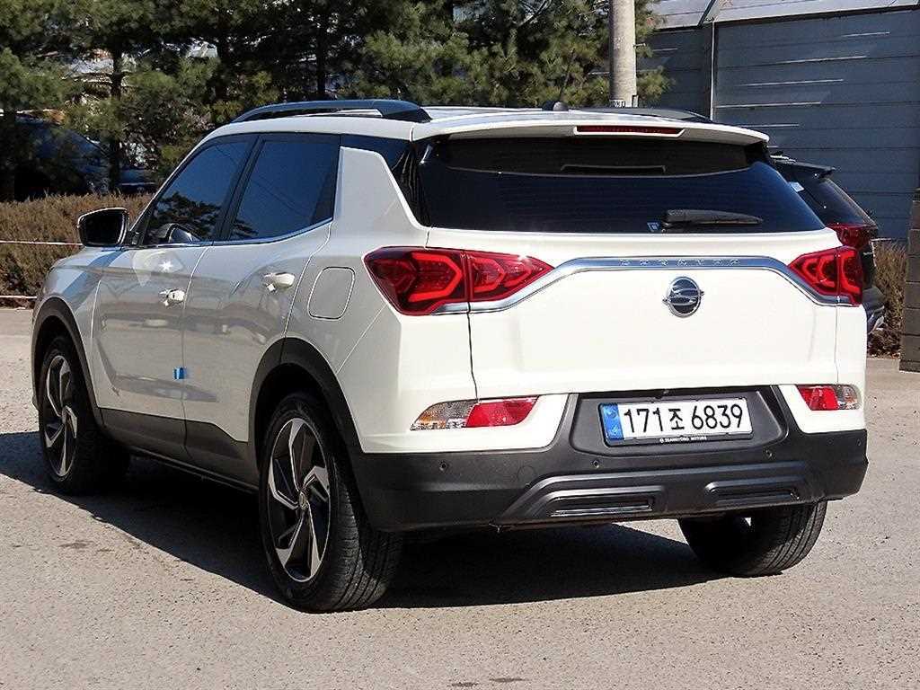 Ssangyong Korando - Vista 3