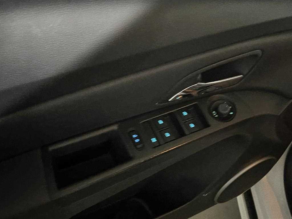 Chevrolet Cruise 2015 Blanco - Importación desde Corea - HF Imports Iquique - Foto 14