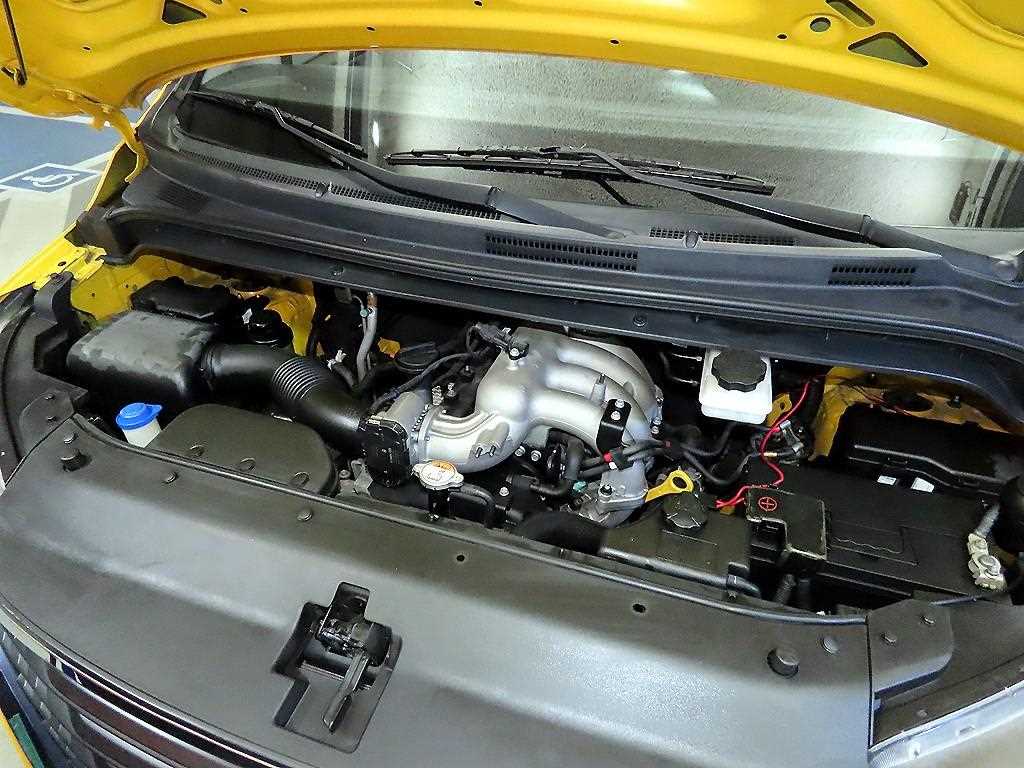 HYUNDAI Starex 2018 Amarillo - Importación desde Corea - HF Imports Iquique - Foto 20