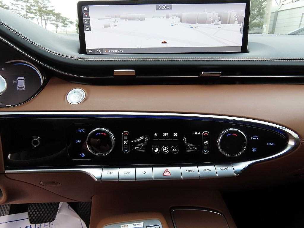 Genesis GV70 2022 Blanco - Importación desde Corea - HF Imports Iquique - Foto 14