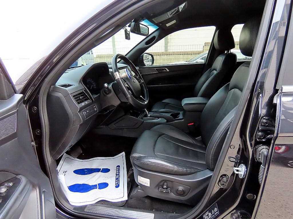 Ssangyong Rexton - Vista 7