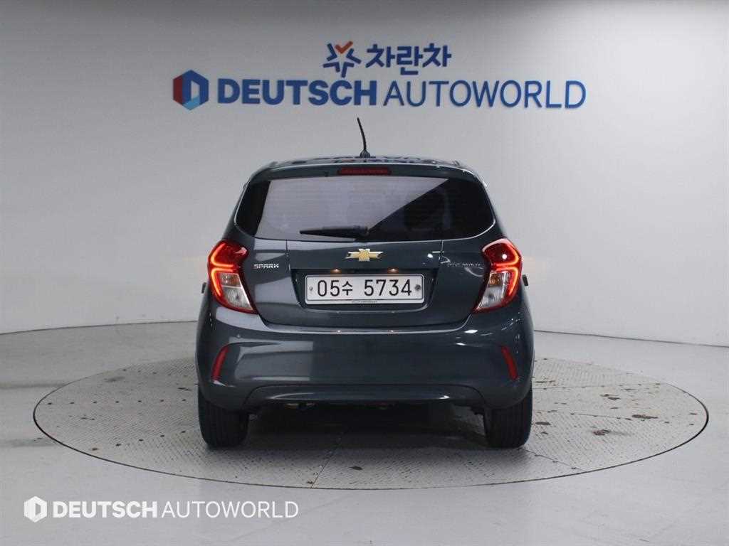 Chevrolet Spark - Vista 6