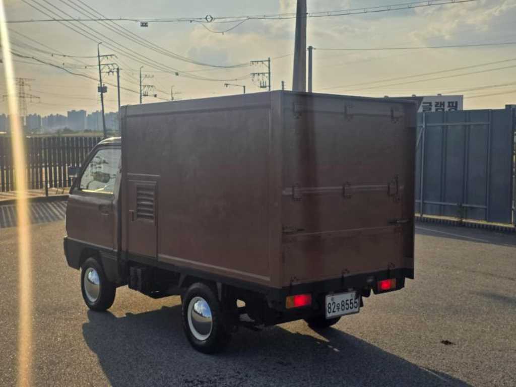 Small Truck Cargo (small) - Vista 9