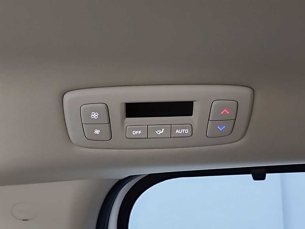 KIA Carnival 2023 Blanco - Importación desde Corea - HF Imports Iquique - Foto 16