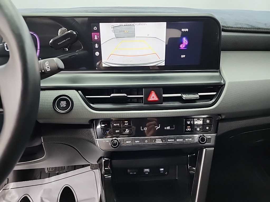KIA Seltos - Vista 12