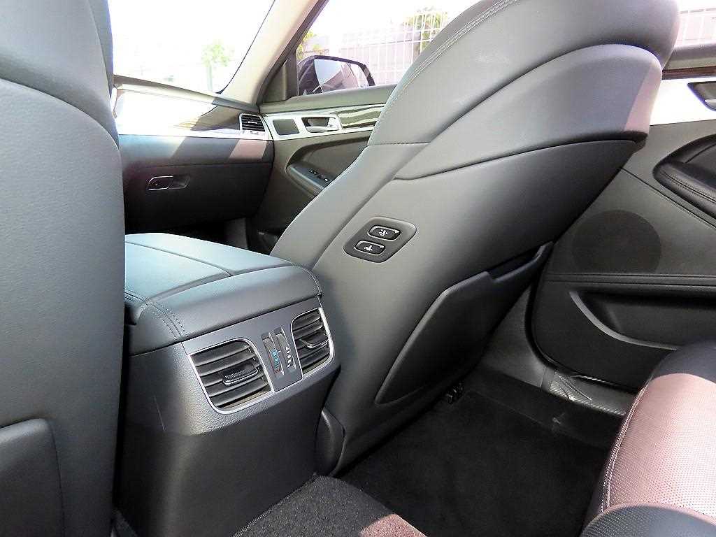 Genesis G80 2019 Negro - Importación desde Corea - HF Imports Iquique - Foto 17