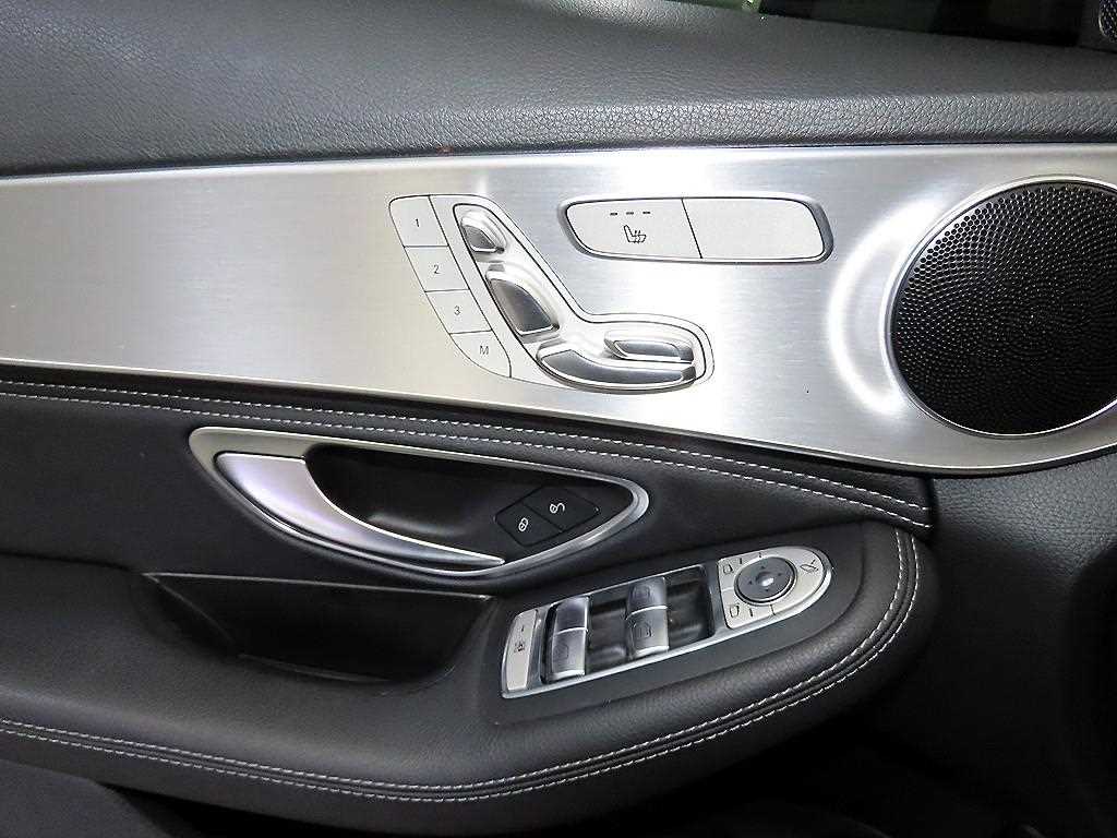 Mercedes Benz C Class 2014 Blanco - Importación desde Corea - HF Imports Iquique - Foto 16