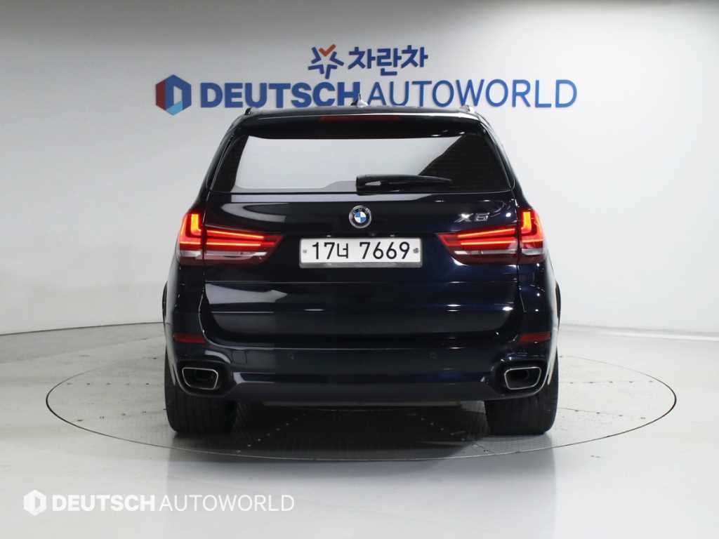 BMW X5 - Vista 6