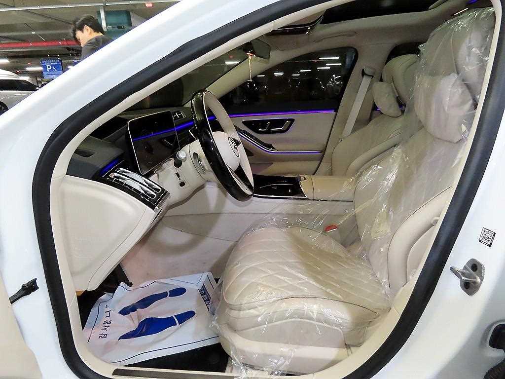 Mercedes Benz S Class - Vista 9