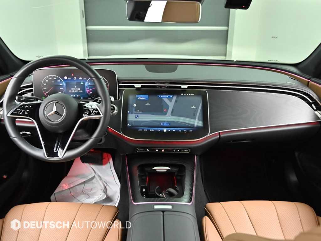 Mercedes Benz E class - Vista 9