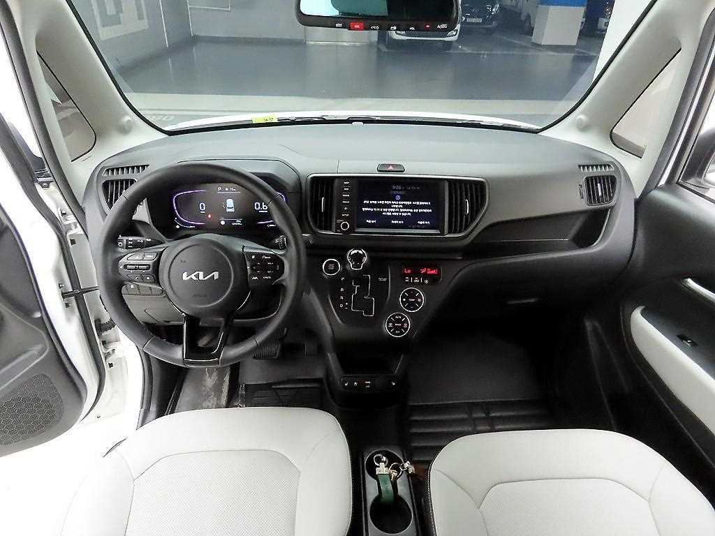 KIA Ray - Vista 10