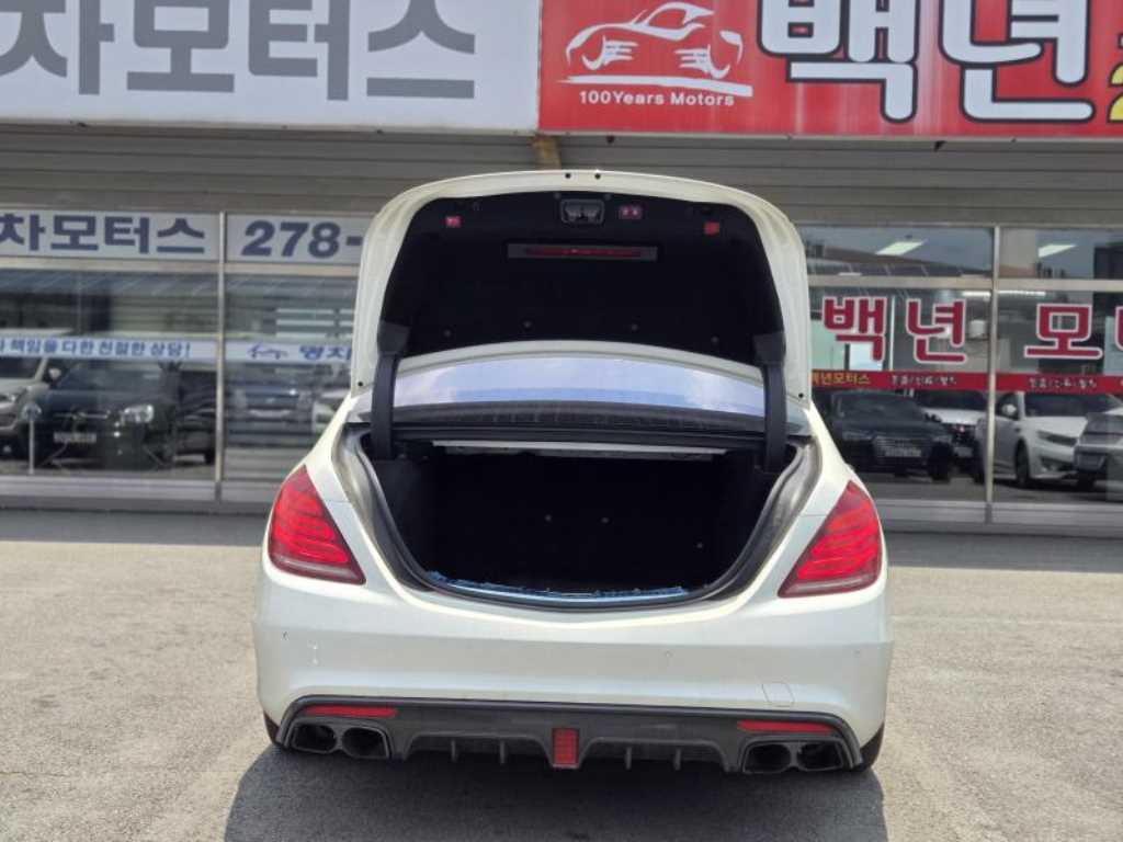 Mercedes Benz S Class - Vista 6
