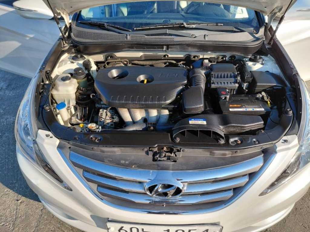 HYUNDAI Sonata 2013 Blanco - Importación desde Corea - HF Imports Iquique - Foto 17