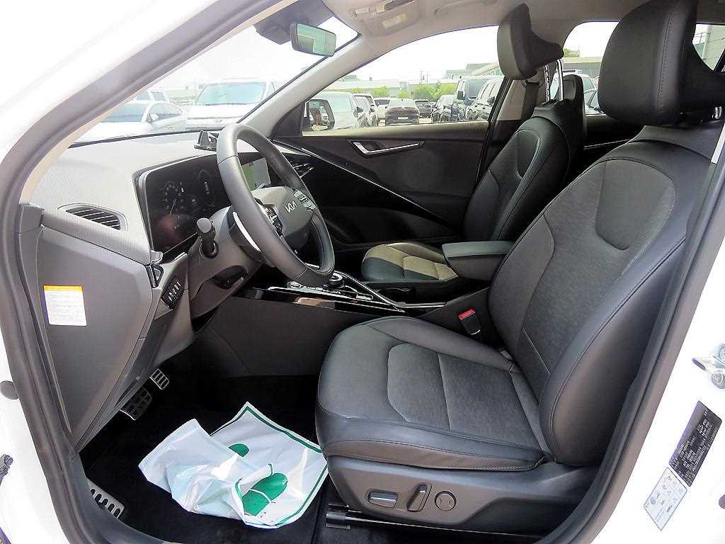 KIA Niro - Vista 9