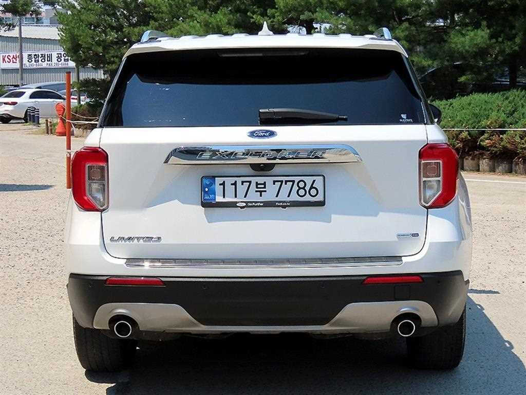 Ford Explorer - Vista 6