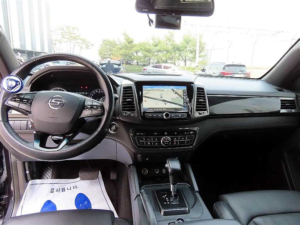 Ssangyong Rexton - Vista 9