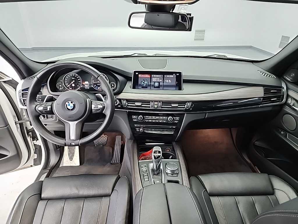 BMW X5 - Vista 9